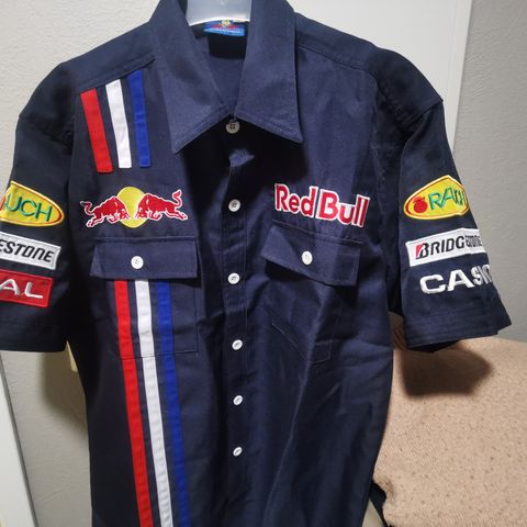 Red bull racing shirt formula 1