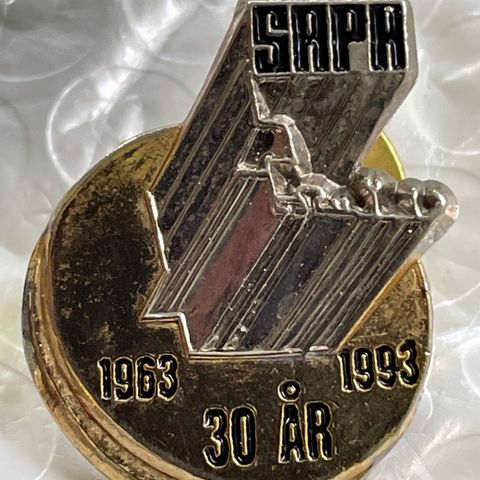 SAPA 30 år pin 1963 - 1993 - svensk selskap, i dag del av Norsk Hydro