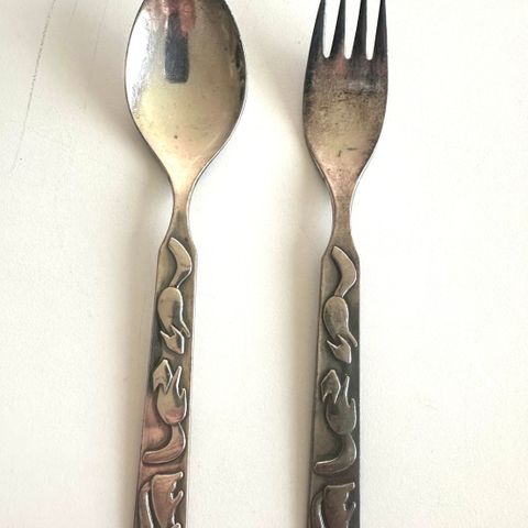 Sølvtøy «Ekorn» barnebestikk skje og gaffel