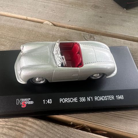 Porsche modellbil 356 Roadster 1948 1/43