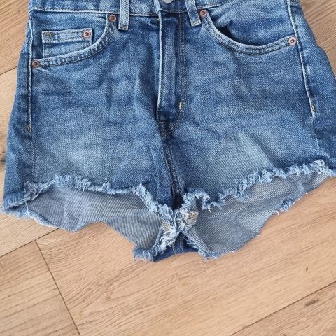 3 shortser dame str 34 og en i W27