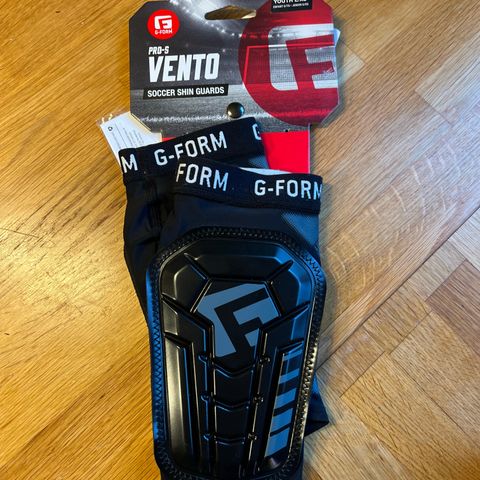 Pro-s vento soccer shin guards