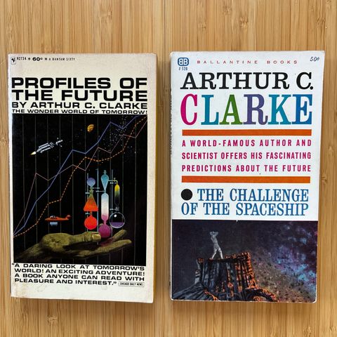 Arthur C. Clarke - 2 bøker på engelsk - vintage paperbacks