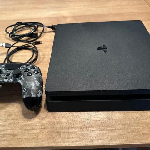 PlayStation 4 slim