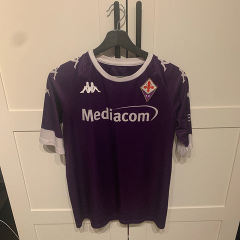 Fiorentina drakt str 16 år passer L