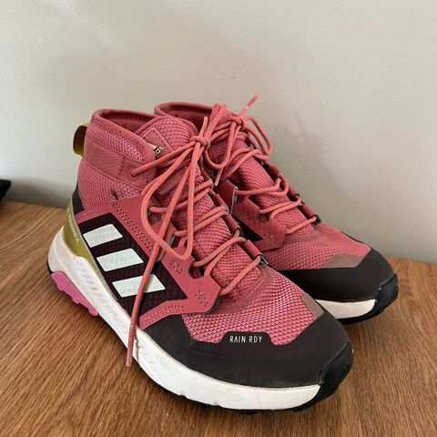 Adidas Terrex Trailmaker (str. 33,5)