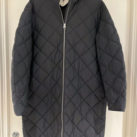 Arket Hooded Quilt Jacket