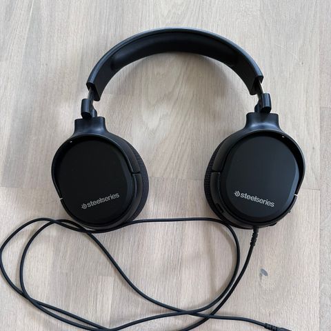 Steel series headset