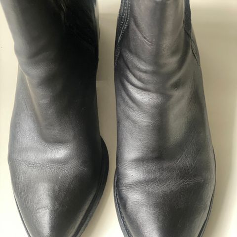 Alexander Wang boots 39