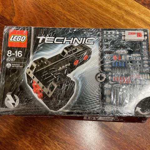 Lego 8287 Technic, komplett motor boks