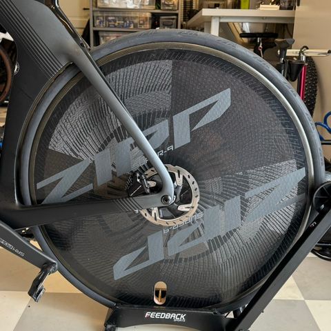 2023 Zipp Super 9 tubeless disc, shimano hub