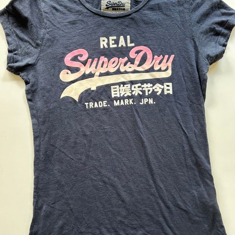 Super Dry t-skjorte, M