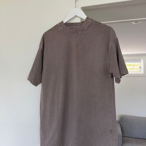 Urban brun oversized t-skjorte str. xs