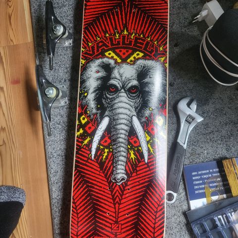 Ubrukt Skateboard Deck..80cmx 20.5cm