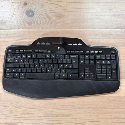 Logitech trådløst tastatur