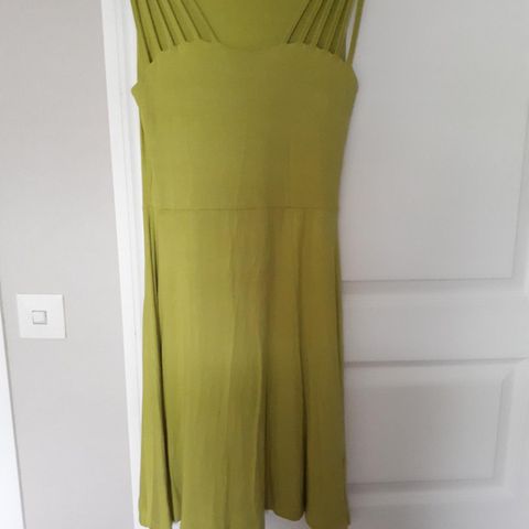 Eplegrønn kjole Str M