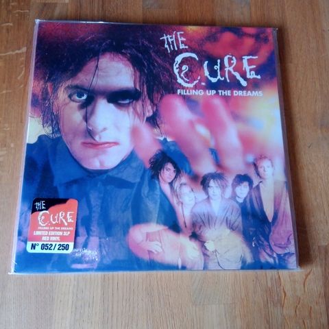 The Cure – Filling up The Dreams - 3LP Skjelden Limitert