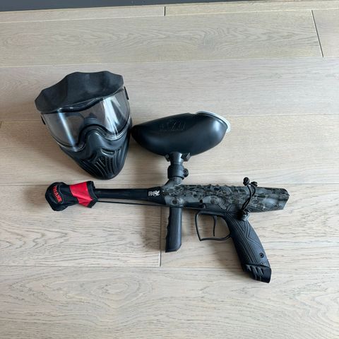 Paintball gevær og maske