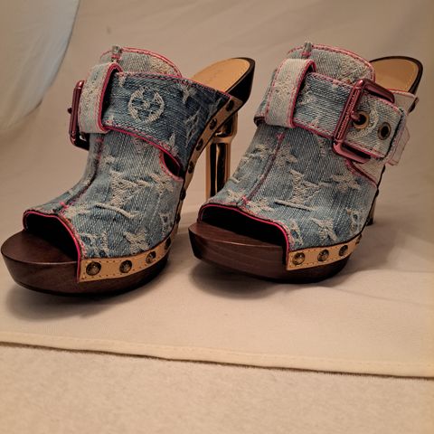 Louis Vuitton Denim Rosa Mule Clogs str. 35