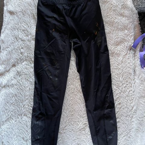 2XU tights med mer str xs og s