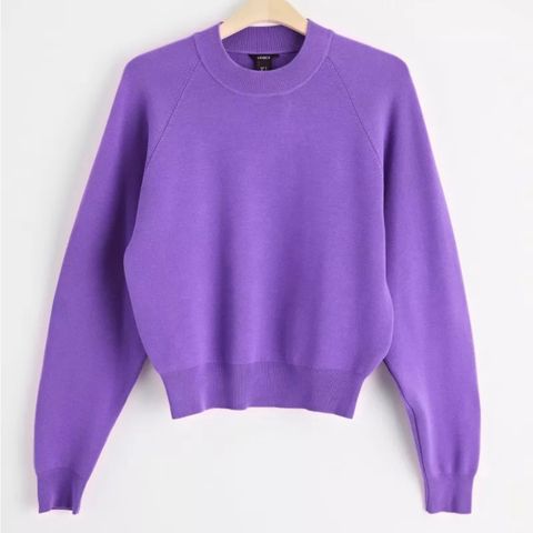 Finstrikket crewneck genser