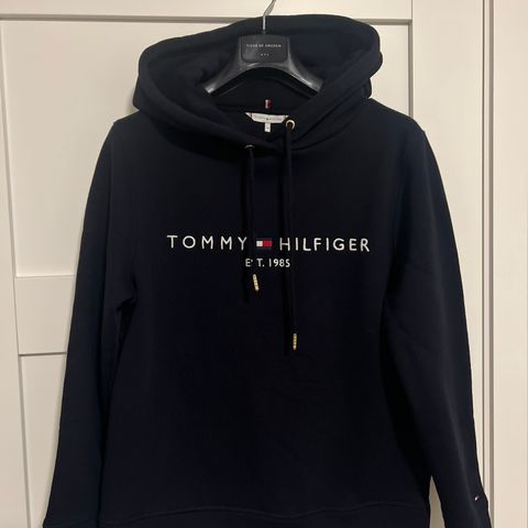 Tommy Hilfiger collegegenser