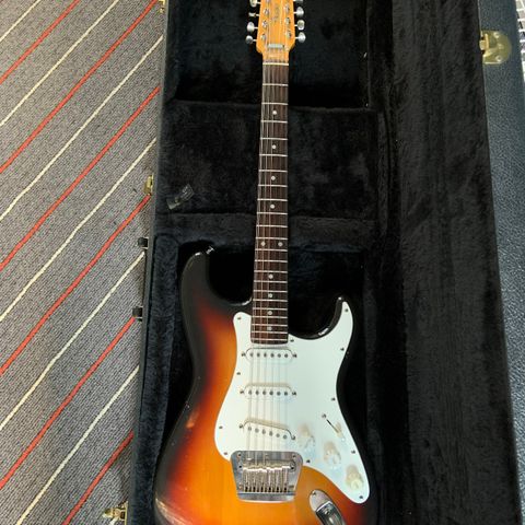 Fender Stratocaster XII 1984-1987 Japan (12-strengs-elektrisk)