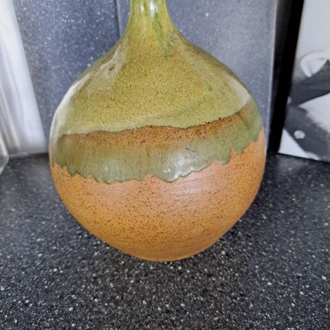 Vintage stemplet vase