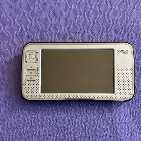 Nokia N800