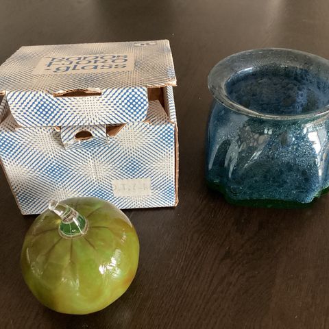 Benny Motzfeldt  stor vase og Randsfjordglass frukt