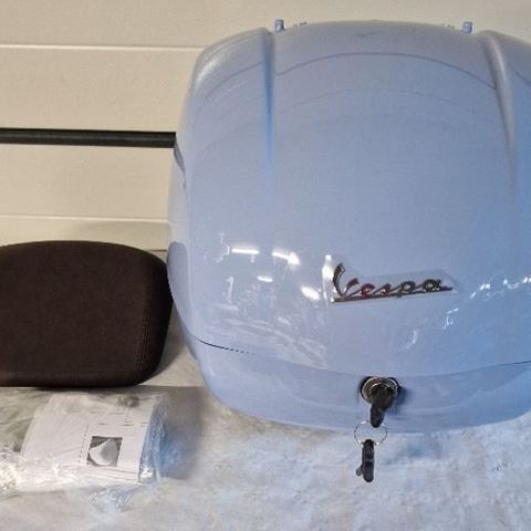 Vespa Topp Boks 36L - CM273339