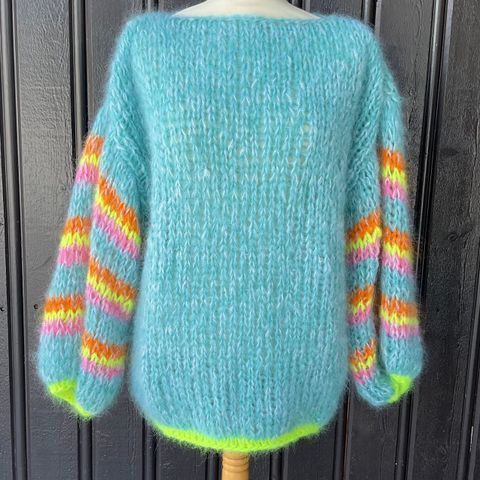 Smilla mohair Sweater fra Knitteriet, oversized fasong.