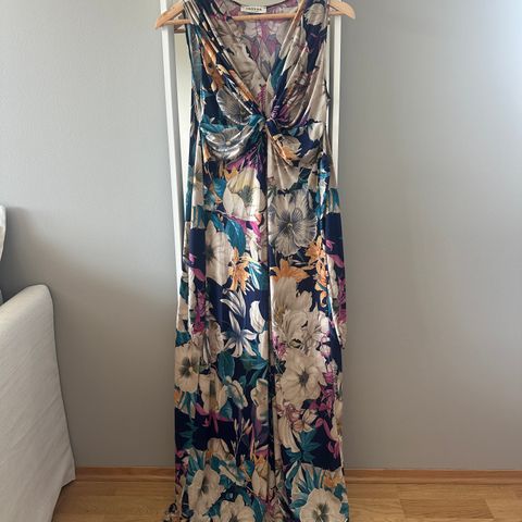 Vakker sommer kjole by Troiska made in France