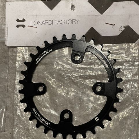 Leonardi factory drev 32t 76bcd