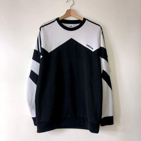 Adidas sweatshirt