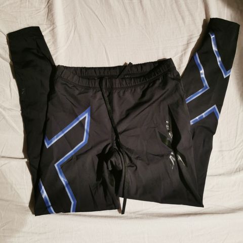 2xu