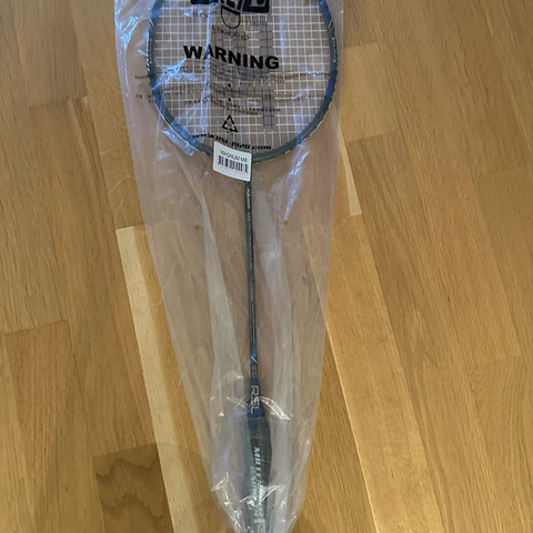 Best badminton racket fra RSL