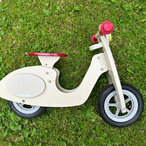 Retro «Vespa» balansesykkel fra Janod