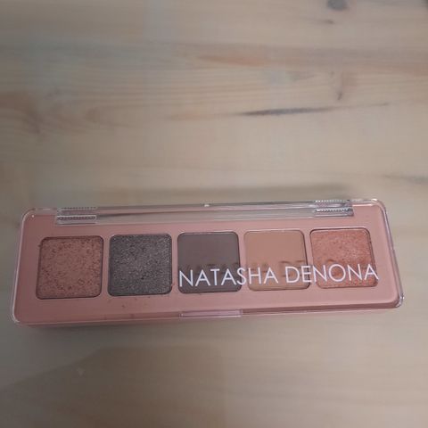 Natasha denona mini retro