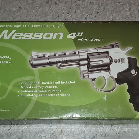 Dan Wesson CO2 Revolver 6mm