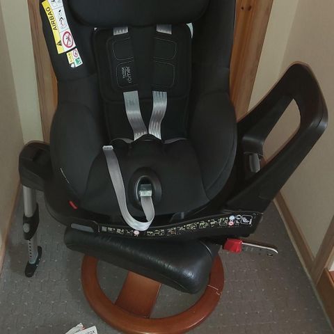 RESERVERT-Britax romer dualfix m i size (med isofix)