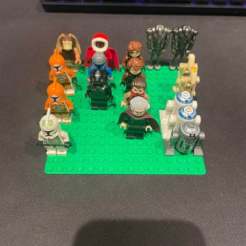 Selger diverse LEGO Star Wars Minifigurer
