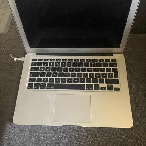 MacBook Air 13