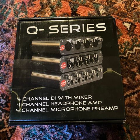 SM Pro Q-Amp 4 Channel Headphone Amp