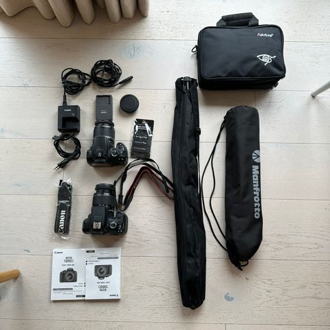 2 kamera + utstyr (nesten ikke brukt)