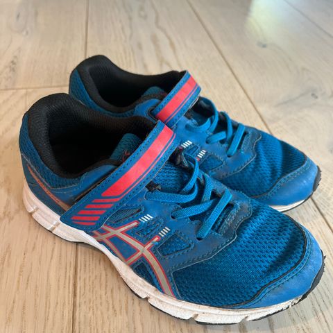 asics str.31,5