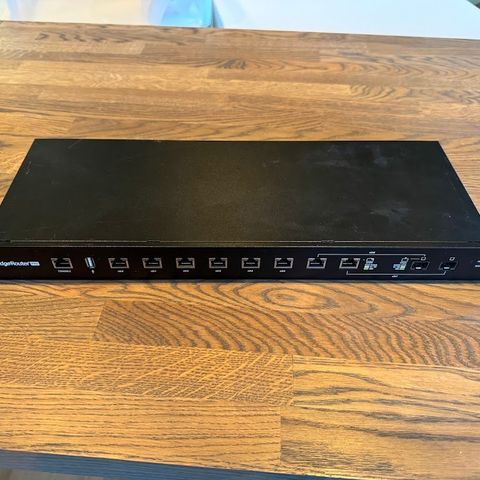 Ubiquiti EdgeRouter Pro