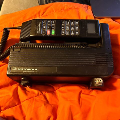 Motorola international 1000 GSM mobiltelefon fra 1994