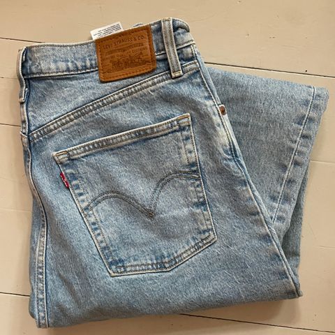 Levis ribcage jeans str 30