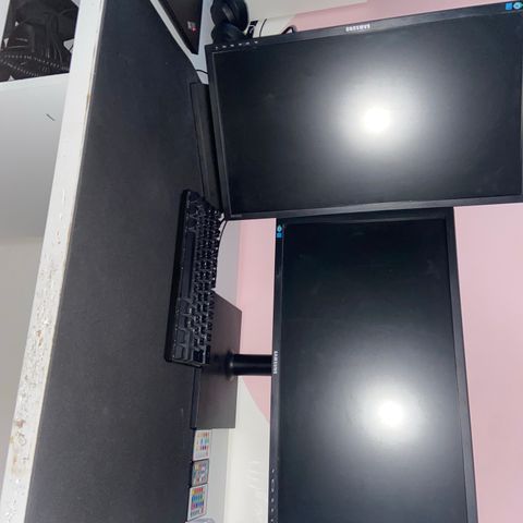 Samsung S24C450 60hz 24’’ (2 stykk) skjermer